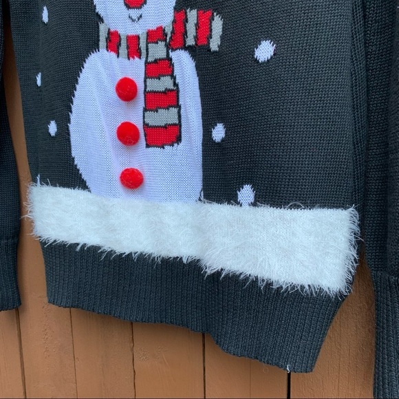 Mesh & Lace | NWT Size Small Snowman Ugly Christmas Sweater - Picture 7 of 16